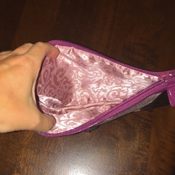 Purple wristlet - Picture 3 of 3